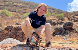 peru-archaeology-volunteering-in-sacred-valley-of-the-incas3