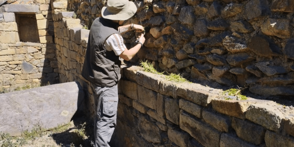 peru-archaeology-volunteering-in-sacred-valley-of-the-incas13